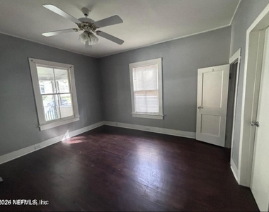 2798 Herschel Street - Photo Thumbnail 17