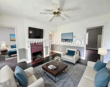 2798 Herschel Street - Photo Thumbnail 3