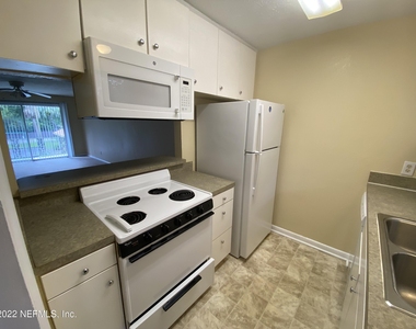 4836 Atlantic Boulevard - Photo Thumbnail 2