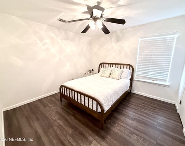 8524 Bitterwood Court - Photo Thumbnail 6