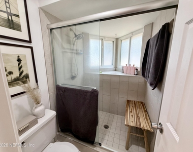 8524 Bitterwood Court - Photo Thumbnail 11