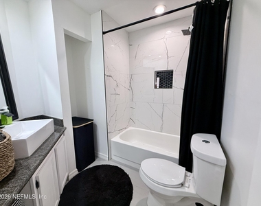 8524 Bitterwood Court - Photo Thumbnail 8