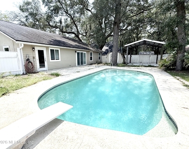 8524 Bitterwood Court - Photo Thumbnail 15