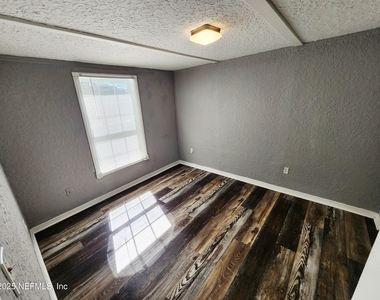 3238 Townsend Boulevard - Photo Thumbnail 9