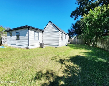 3238 Townsend Boulevard - Photo Thumbnail 14