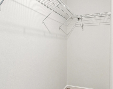 308 Palmetto Ridge Road - Photo Thumbnail 24