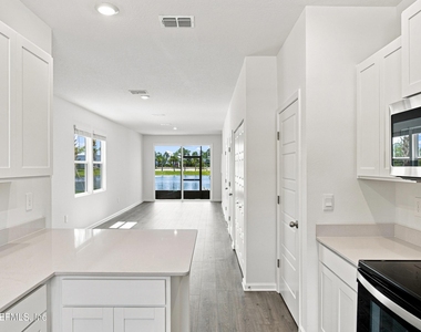 308 Palmetto Ridge Road - Photo Thumbnail 9