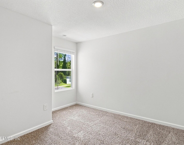 308 Palmetto Ridge Road - Photo Thumbnail 18