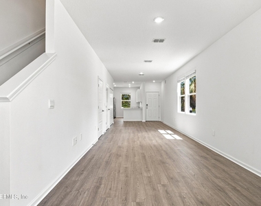 308 Palmetto Ridge Road - Photo Thumbnail 14