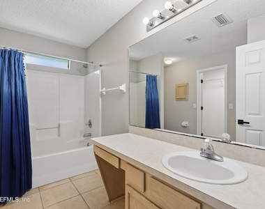 3422 Brahma Bull Court - Photo Thumbnail 23