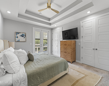 809 7th Avenue S - Photo Thumbnail 16