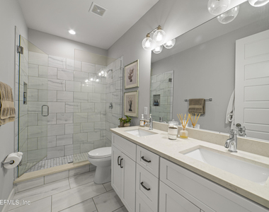 809 7th Avenue S - Photo Thumbnail 17