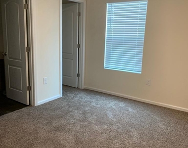 8095 Echo Springs Road - Photo Thumbnail 3