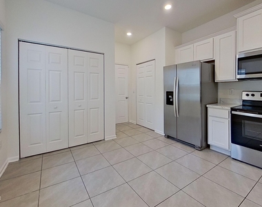 3980 Bay Hawk Court - Photo Thumbnail 6