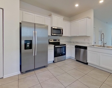3980 Bay Hawk Court - Photo Thumbnail 5