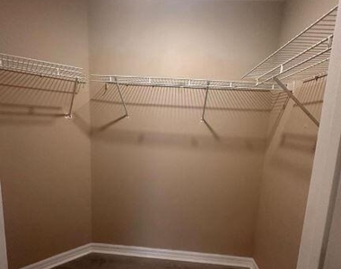 3591 Kernan Boulevard S - Photo Thumbnail 13
