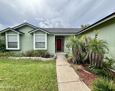 1270 Tahoe Court - Photo Thumbnail 1