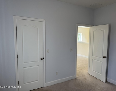 186 Lone Eagle Way - Photo Thumbnail 49