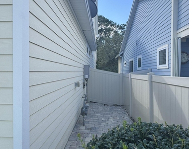 186 Lone Eagle Way - Photo Thumbnail 40