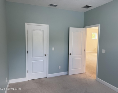 186 Lone Eagle Way - Photo Thumbnail 57