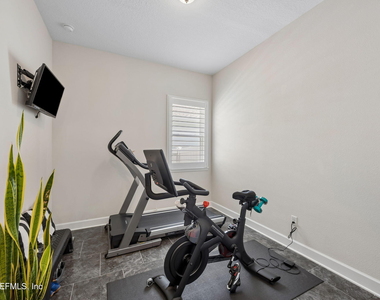 45 Tamarac Avenue - Photo Thumbnail 24