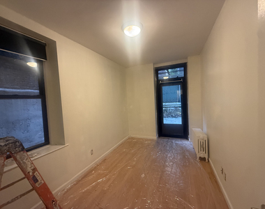 152 East 84th Street - Photo Thumbnail 7