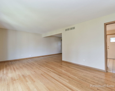 8s122 Washington Street - Photo Thumbnail 6