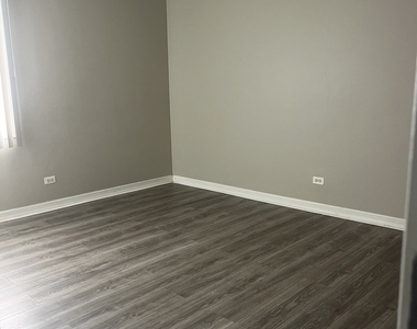 10620 Brooks Lane - Photo Thumbnail 6