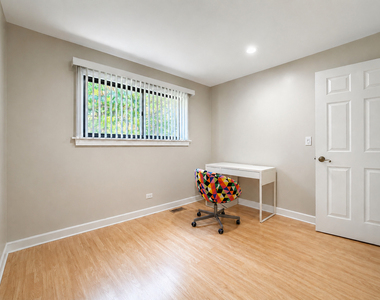 495 Crow Lane - Photo Thumbnail 33