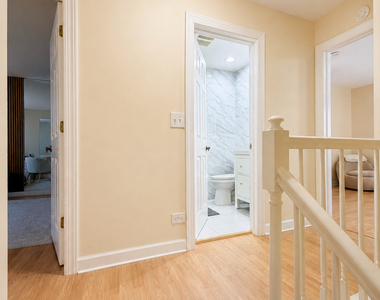 495 Crow Lane - Photo Thumbnail 19