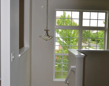 10225 Camden Lane - Photo Thumbnail 5
