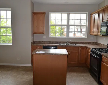 10225 Camden Lane - Photo Thumbnail 10