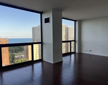 4343 N Clarendon Avenue - Photo Thumbnail 31