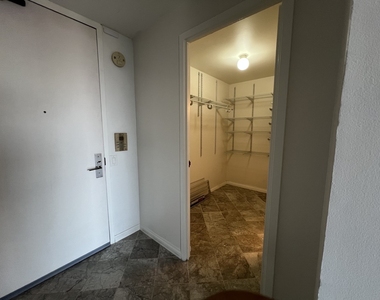 4343 N Clarendon Avenue - Photo Thumbnail 18