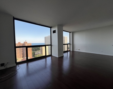 4343 N Clarendon Avenue - Photo Thumbnail 30