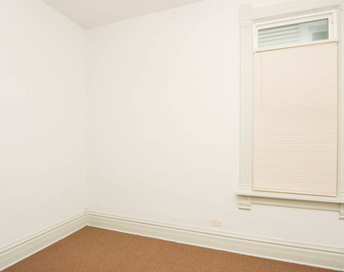 3224 N Racine Avenue - Photo Thumbnail 14