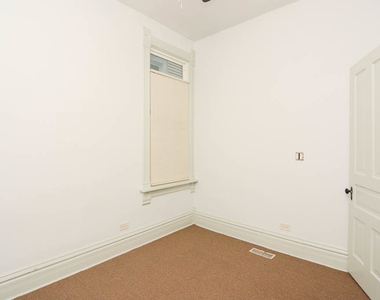 3224 N Racine Avenue - Photo Thumbnail 11