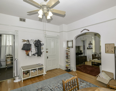 3222 N Racine Avenue - Photo Thumbnail 11