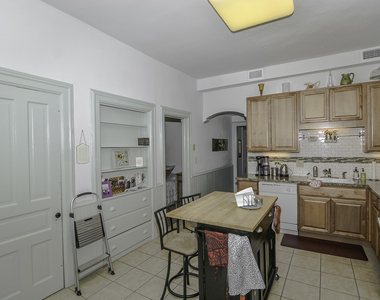 3222 N Racine Avenue - Photo Thumbnail 2