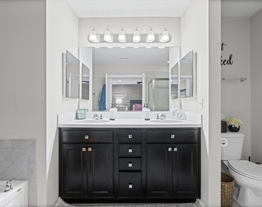 300 Lionel Drive - Photo Thumbnail 15