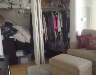 659 W Randolph Street - Photo Thumbnail 8