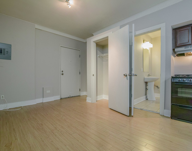 4706 N Beacon Street - Photo Thumbnail 1