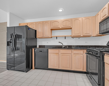 1651 Apple Tree Lane - Photo Thumbnail 10