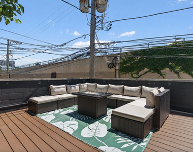 1131 W Addison Street - Photo Thumbnail 18