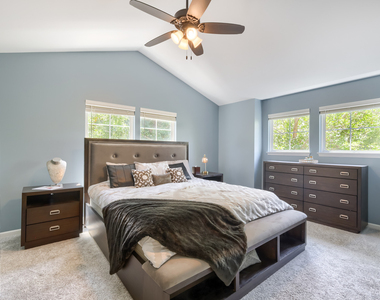 5630 Cambridge Way - Photo Thumbnail 16