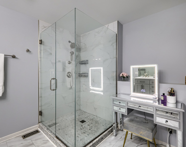 5630 Cambridge Way - Photo Thumbnail 19