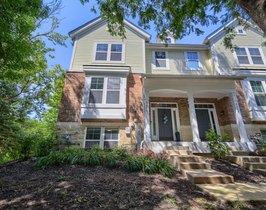 5630 Cambridge Way - Photo Thumbnail 2