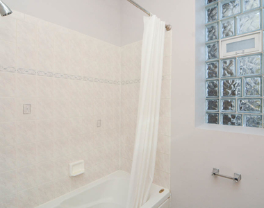2202 W Belmont Avenue - Photo Thumbnail 17