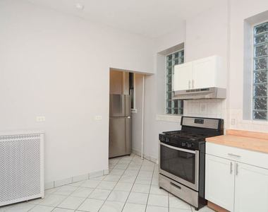 2202 W Belmont Avenue - Photo Thumbnail 4