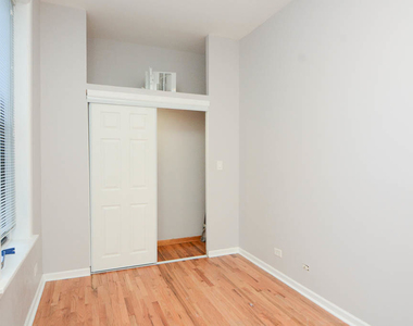 2202 W Belmont Avenue - Photo Thumbnail 14